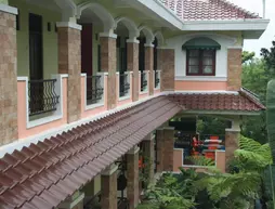 Villa Alicia | Yogyakarta Özel Bölgesi - Yogyakarta (ve civarı) - Depok - Maguwo