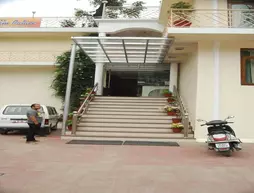 Hotel Dream Palace | Uttarkand - Dehra Dun Bölgesi - Dehradun - Mussoorie