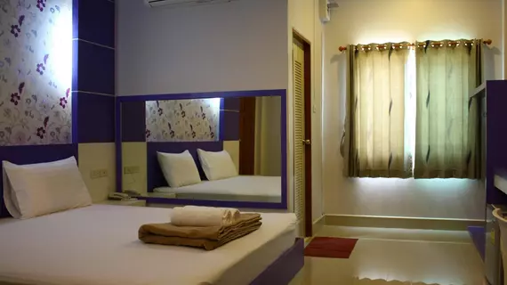 Sabai Ez Hotel | Songkhla (vilayet) - Hat Yai (ve civarı) - Songkhla