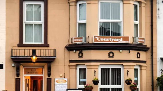 The Courtyard Guest House | Norfolk (kontluk) - Norwich - The Broads Ulusal Parkı