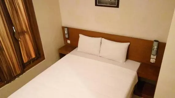 Grand Surya Hotel Yogyakarta | Yogyakarta Özel Bölgesi - Yogyakarta (ve civarı) - Yogyakarta - Gedongkiwo - Mantrijeron