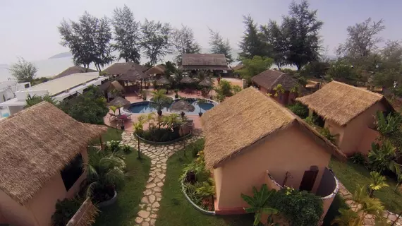 The Secret Garden at Otres Beach | Koh Kong - Sihanoukville (ve civarı) - Sihanoukville - Mittakpheap