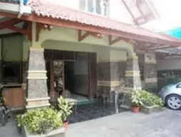 Riyadi Guest House Surabaya | Doğu Cava - Surabaya