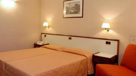 Hotel Tritone Rome | Lazio - Roma (ve civarı) - Roma Kent Merkezi - Rione II Trevi