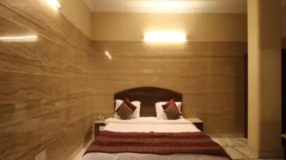 Hotel Bill Palace | Batı Delhi - Ulusal Eyalet Başkenti Delhi - Delhi (ve civarı) - Yeni Delhi - Karol Bagh