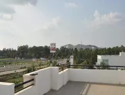 Airport Gateway | Karnataka - Bengaluru (ve civarı) - Bengaluru