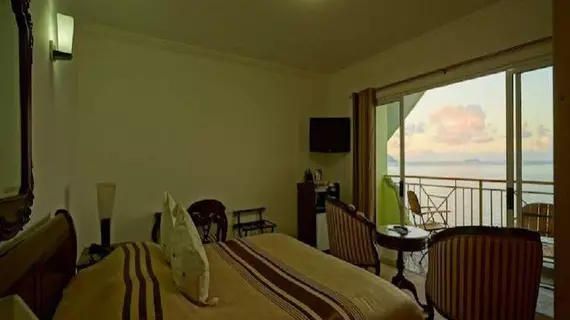 Treasure Cove Hotel & Restaurant | Seyşeller - Mahe Adası