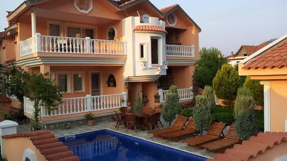 Dalyan Palace - Ortaca | Muğla - Ortaca - Dalyan - Dalyan Kent Merkezi