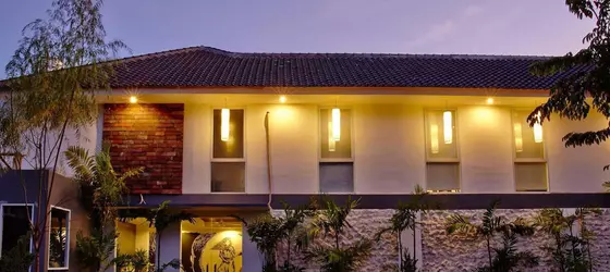 7 Bidadari Boutique Hotel | Bali - Badung - Günbatımı Yolu