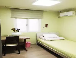 God Guesthouse | Gyeonggi - Seul (ve civarı) - Mapo