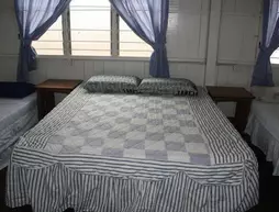 Emma Guest House Rumah Rendah | Terengganu - Jerteh