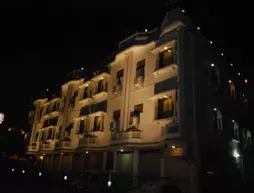 Hotel Crown Jaipur | Racastan - Jaipur Bölgesi - Jaipur