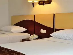 The Sun Hotel Sidoarjo | Doğu Cava - Sidoarjo