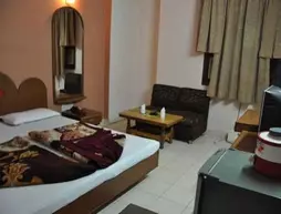 Hotel Silver Shine | Batı Delhi - Ulusal Eyalet Başkenti Delhi - Delhi (ve civarı) - Yeni Delhi - Paharganj