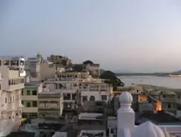 Hotel Minerwa | Racastan - Udaipur Bölgesi - Udaipur