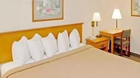 Quality Inn | Washington - Vernon Dağı (ve civarı) - Mount Vernon