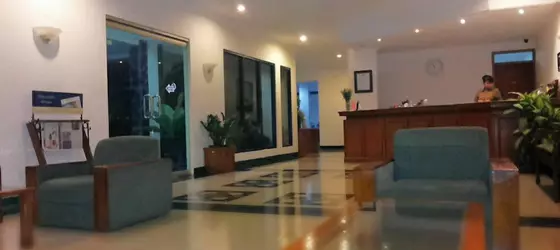 Griya Sentana Hotel | Yogyakarta Özel Bölgesi - Yogyakarta (ve civarı) - Yogyakarta - Kraton - Merkez Yogyakarta