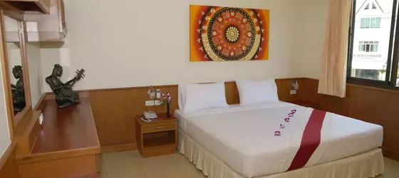 Outdoor Inn & Restaurant | Phuket (ve civarı) - Karon - Kata Plajı