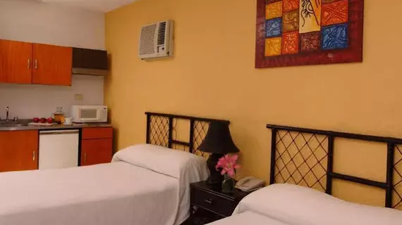 Hotel Imperial Laguna Faranda Cancún | Quintana Roo - Benito Juárez - Cancun (ve civarı) - Oteller Bölgesi - Avenida Kukulkan