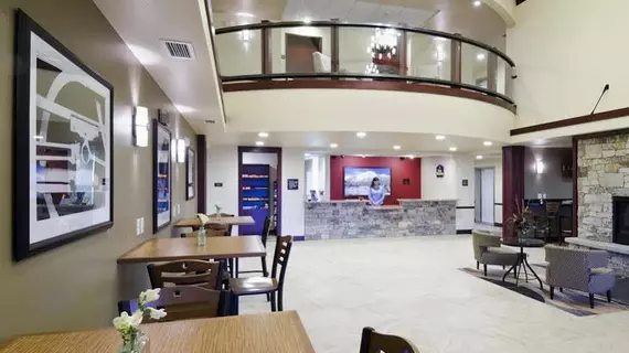 Best Western Shelby Inn & Suites | Montana - Shelby (ve civarı) - Shelby