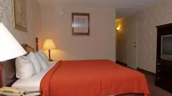 Quality Inn Easton | Pensilvanya - Bucks County - Allentown (ve civarı) - Easton