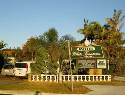 White Lanterns Motel