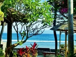 Bungalow Geringsing Candidasa | Bali - Karangasem - Manggis