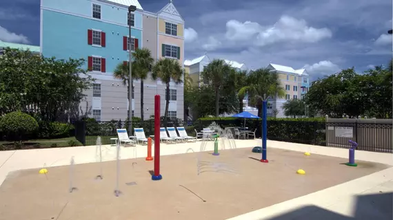 Calypso Cay Vacation Villas | Florida - Orlando (ve civarı) - Lake Buena Vista - Disney's Maingate East