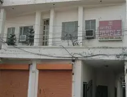 Hotel Maple | Pencap - Jalandhar (ve civarı) - Jalandhar