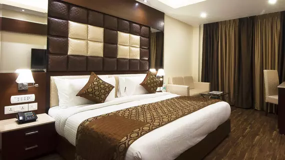 Hotel Golden Grand | Batı Delhi - Ulusal Eyalet Başkenti Delhi - Delhi (ve civarı) - Yeni Delhi