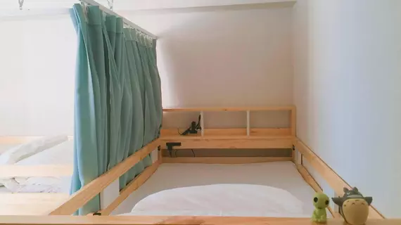 Guesthouse Gloire Hostel | Osaka (idari bölge) - Osaka (ve civarı) - Osaka City Center - Namba