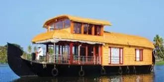 Benbow Houseboats