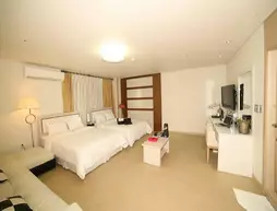 Diamant Suite Hotel | Gyeonggi - Suwon (ve civarı) - Suwon