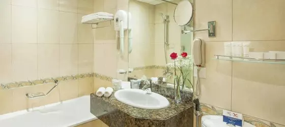 Golden Tulip Sharjah Hotel Apartments. | Şarika - Sharjah - El Mecaz