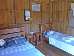 Bahay Kubo at Emerald Playa | Mimaropa - Palawan - Puerto Princesa