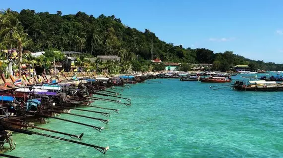 HIP Seaview Resort at Phi Phi | Krabi İli - Ko Phi Phi