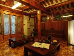 Kundaemunjip Hanok Guesthouse | Gyeonggi - Seul (ve civarı) - Jongno - Bukchon Hanok Köyü