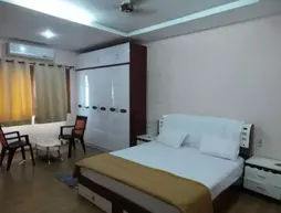 Royal Comfort Suites | Telangana - Haydarabad (ve civarı) - Haydarabad