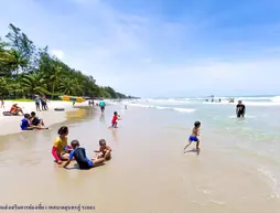 Pimtara Beach Resort | Rayong İli - Klaeng - Mae Pim