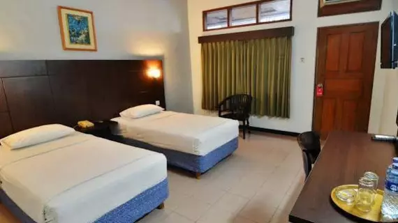 Rosani Hotel | Bali - Kuta - Legian Kent Merkezi