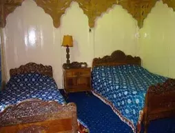 Mandalay Houseboats | Cammu ve Keşmir - Srinagar (ve civarı) - Srinagar - Dal Gölü