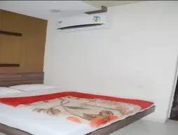 Hotel Lotus | Gujarat - Ahmedabad Bölgesi - Ahmedabad - Chandkheda