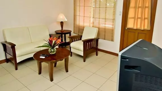 Subic Holiday Villas | Zambales - Olongapo