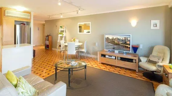 River Plaza Apartments | Queensland - Brisbane (ve civarı) - South Brisbane