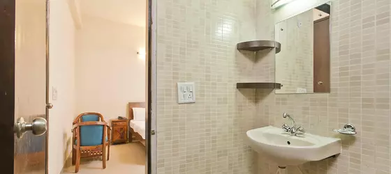 OYO Rooms Galleria | Haryana - Gurugram (ve civarı) - Gurugram