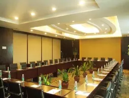 Southern Club Hotel Guangzhou | Guangdong - Guangzhou (ve civarı) - Panyu - Guangzhou Üniversite Kenti