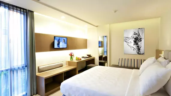 Euphoria Hotel | Bali - Kuta - Legian Kent Merkezi