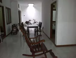 Ontel Guest House | Doğu Cava - Surabaya