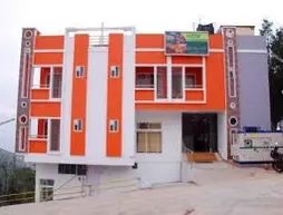 Vihal Estancia Holiday Inn | Tamil Nadu - Salem (ve civarı) - Salem - Yercaud