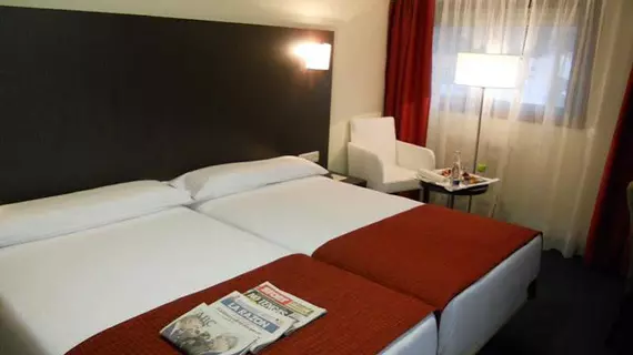 Hotel Santiago Apóstol | Galicia - La Coruna (vilayet) - Santiago de Compostela